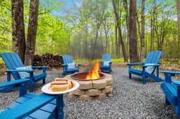Beach/Pool Access·Pet Friendlyw/Hot Tub