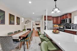 Sleeps 14 | Hot Tub ·Fire Pit | Pool/Beach Access