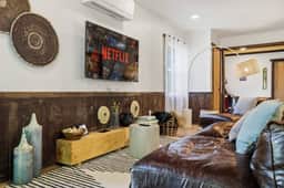 Cozy Cabin w/ Lake Access- Great Couples Retreat