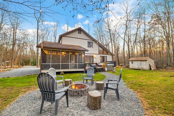 Heritage Hideaway - Image 1