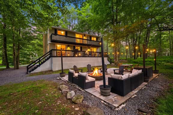 Harmony House at Arrowhead Lake - Image 1