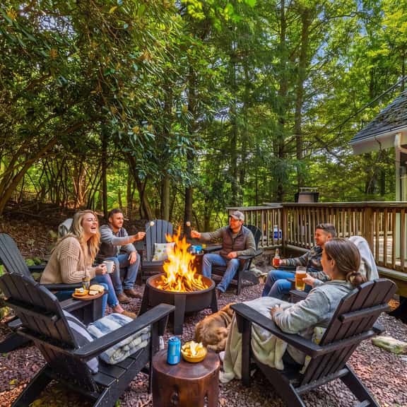 Crest View Retreat - Image 1
